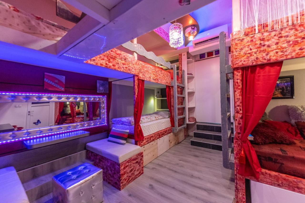 Ricardo Team-Hostel Pjescana Uvala Ngoại thất bức ảnh