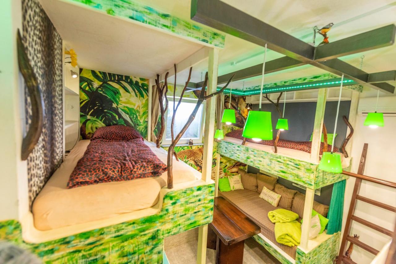 Ricardo Team-Hostel Pjescana Uvala Ngoại thất bức ảnh